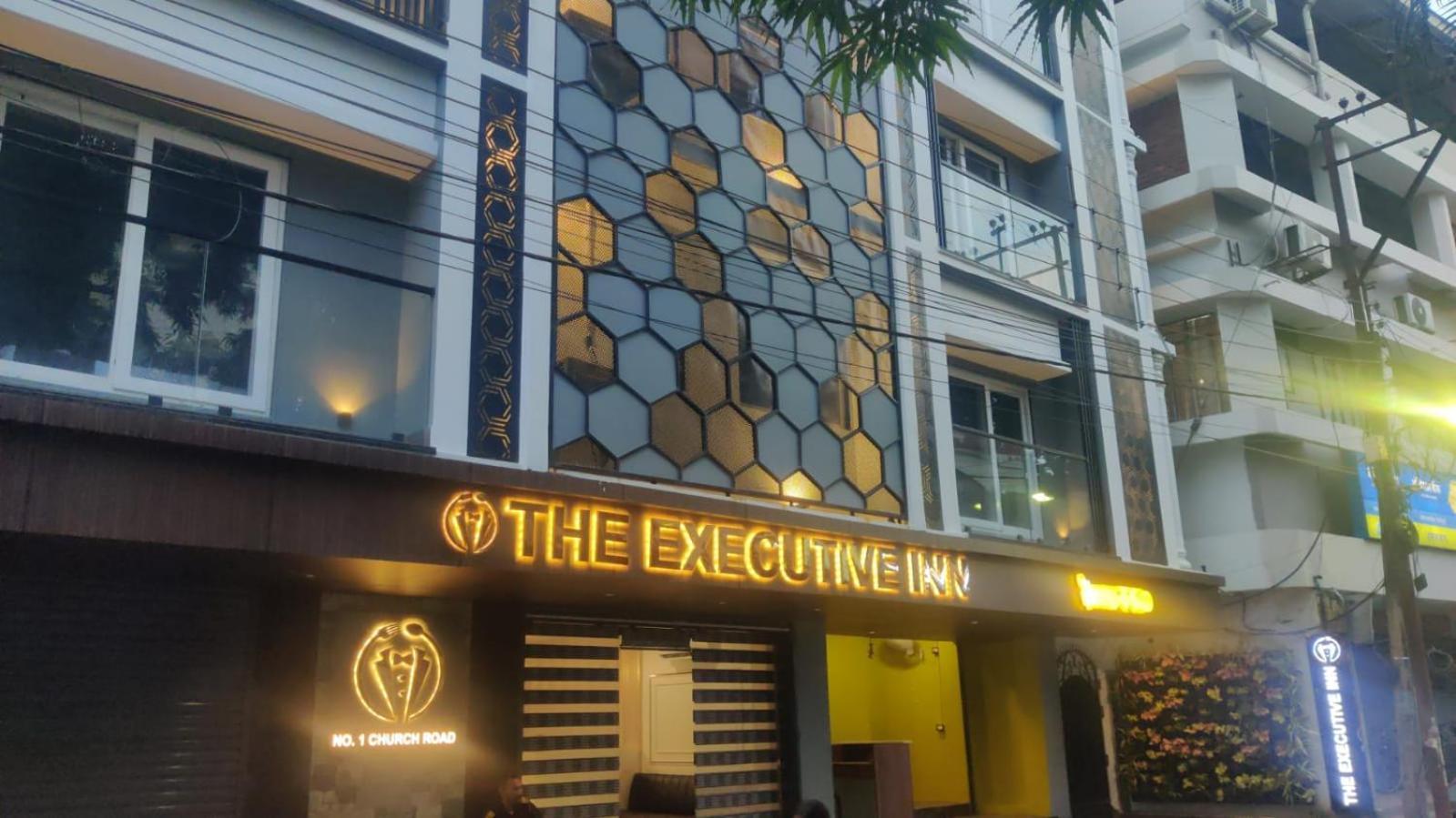 The Executive Inn Siliguri Esterno foto