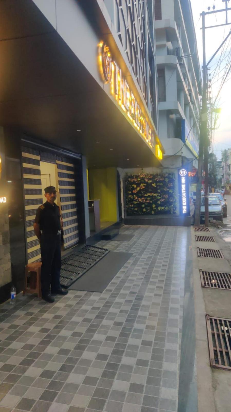 The Executive Inn Siliguri Esterno foto