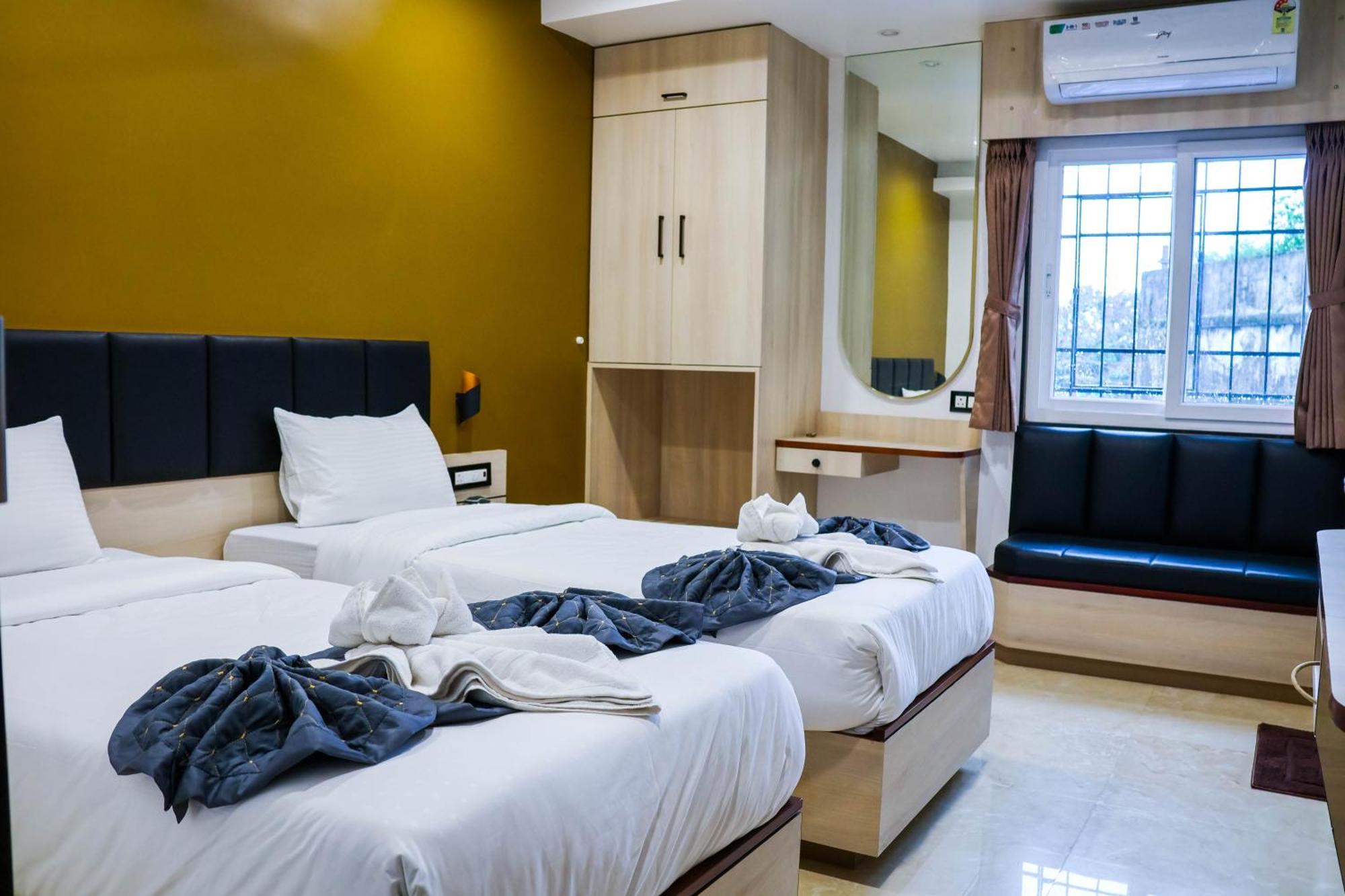 The Executive Inn Siliguri Esterno foto