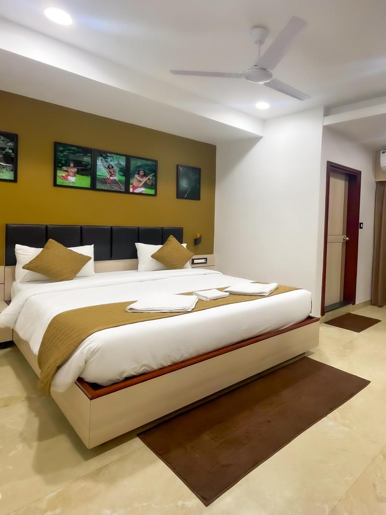 The Executive Inn Siliguri Esterno foto
